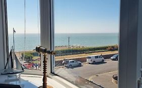 2 Bedroom Seafront Apartment